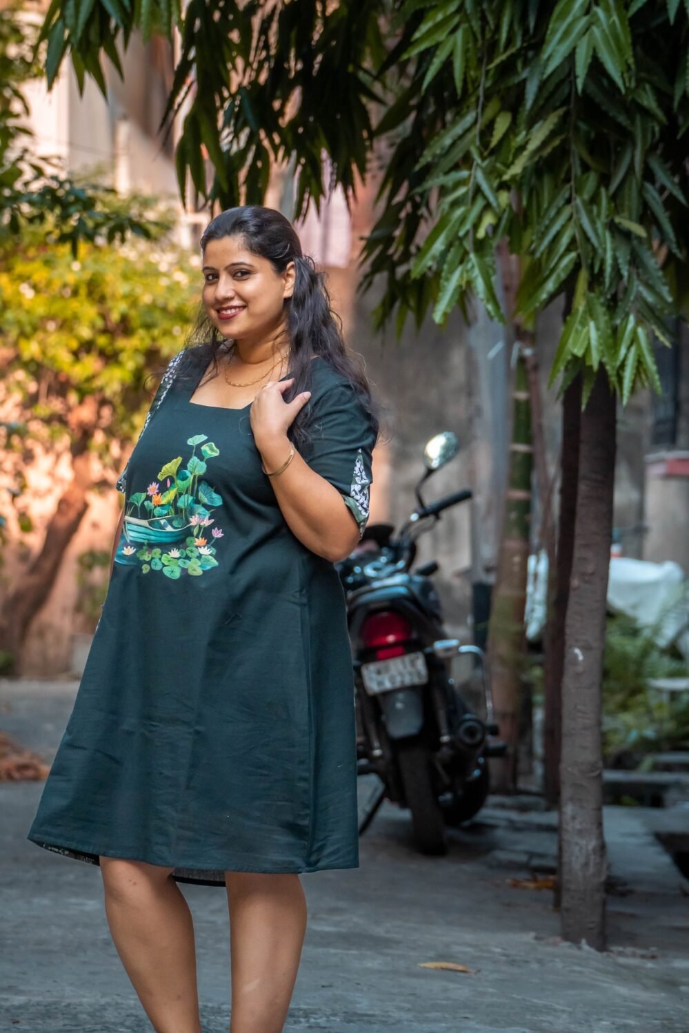 women feels happy when she wear a handp ainted dress